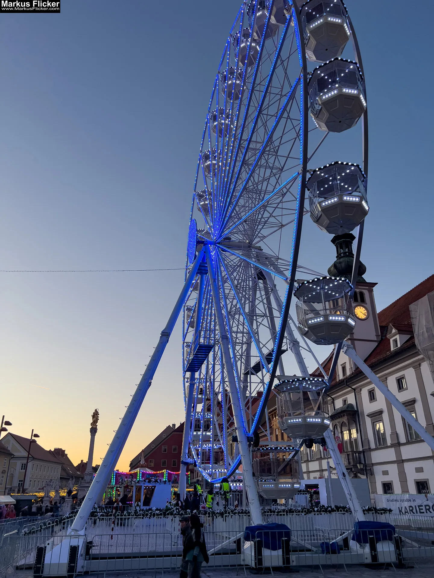 Magisches Maribor Weihnachtsmarkt Winterwunderland Advent im Winter Čarobni Maribor Riesenrad Slowenien Magisches Maribor Weihnachtsmarkt Winterwunderland Advent im Winter Čarobni Maribor Riesenrad