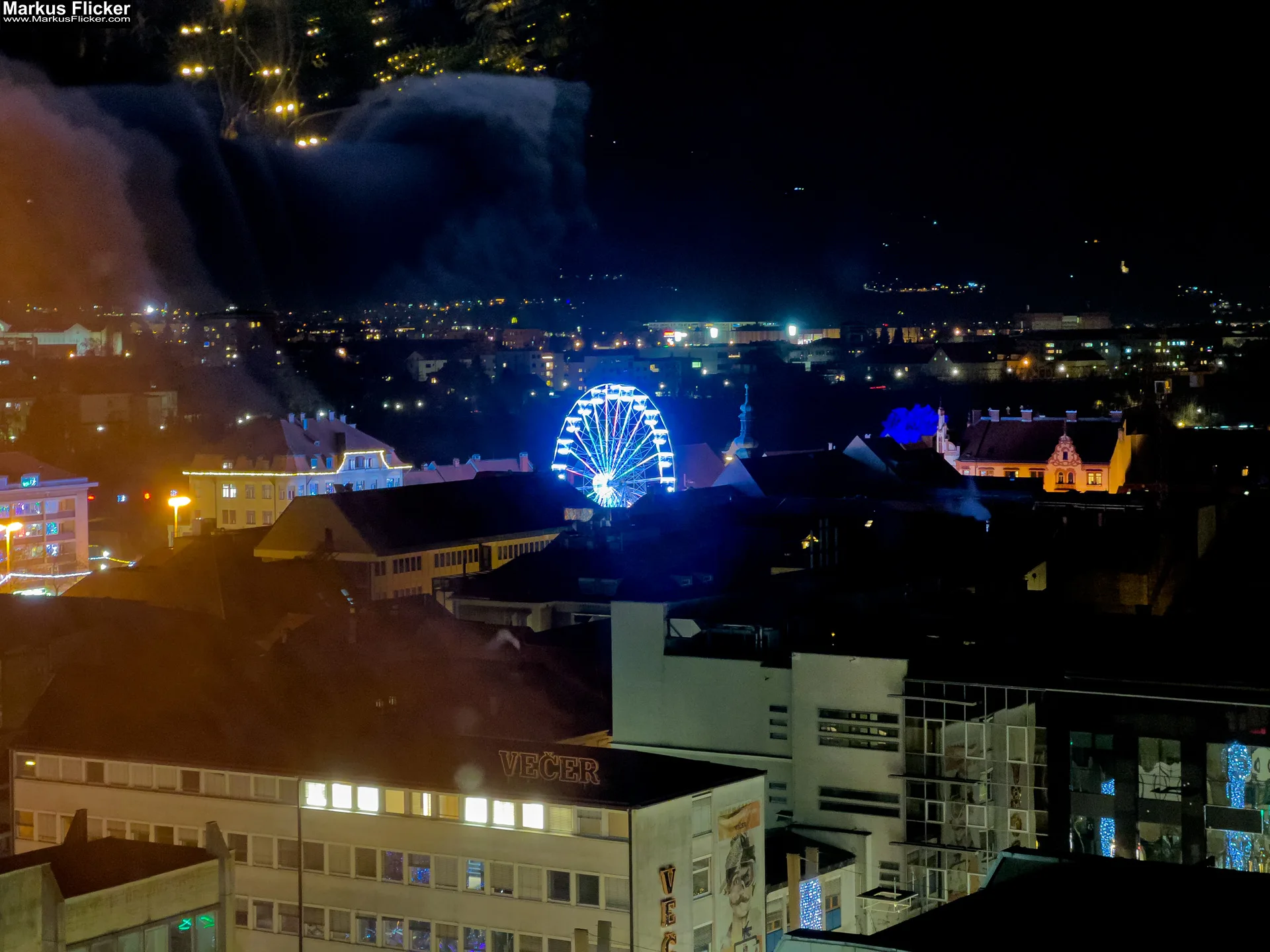 Magisches Maribor Weihnachtsmarkt Winterwunderland Advent im Winter Čarobni Maribor Riesenrad Slowenien Magisches Maribor Weihnachtsmarkt Winterwunderland Advent im Winter Čarobni Maribor Riesenrad