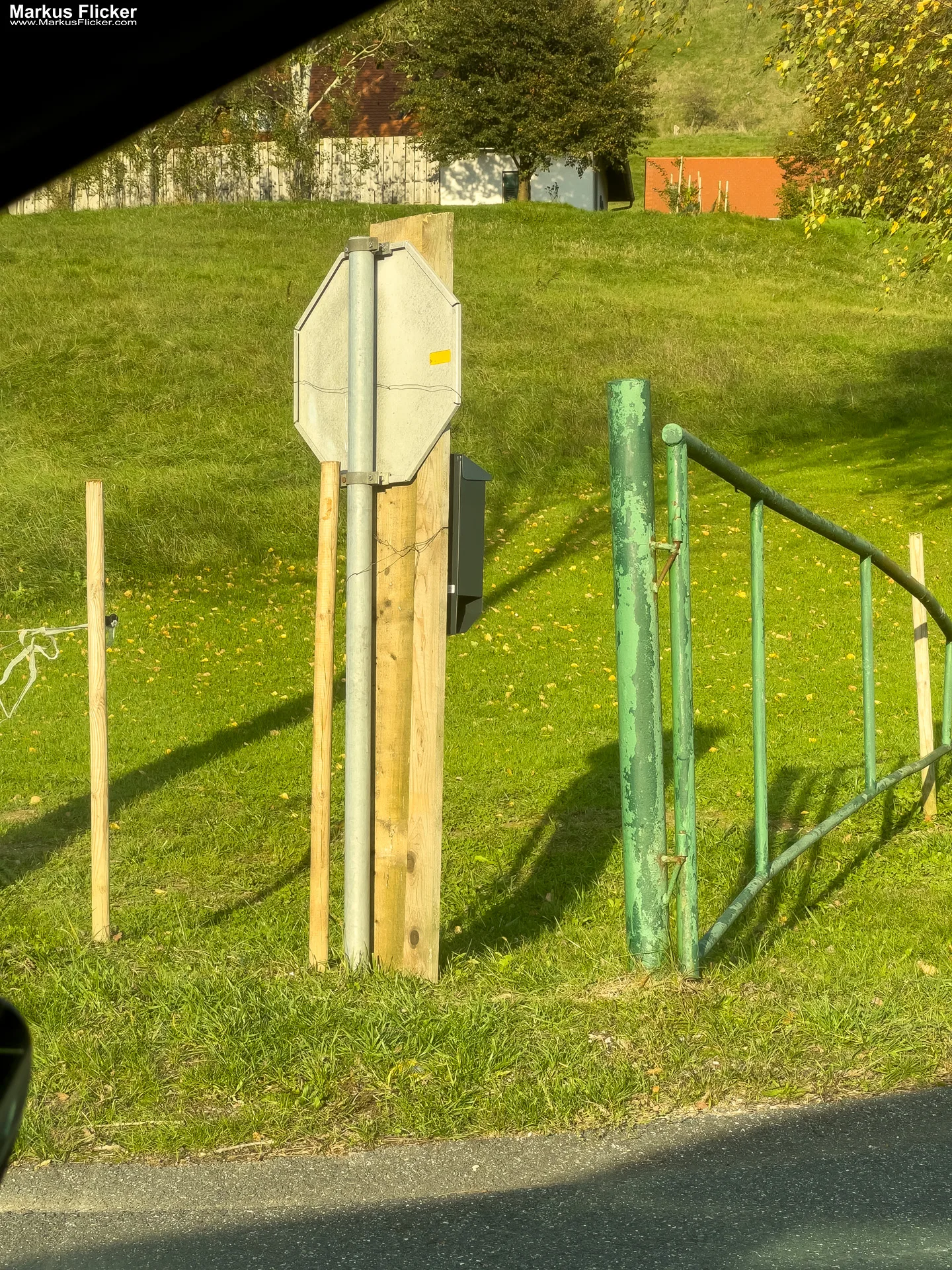 Streetphotography lustige Straßenschilder. Spaß in der Stadt mit dem Smartphone inkl. 37 Fototipps und Bildideen. Fotografieren und Filmen mit dem Smartphone: Bessere Fotos und Videos mit dem Handy für Freizeit, Hobby und Business Streetphotography lustige Straßenschilder. Spaß in der Stadt mit dem Smartphone inkl. 37 Fototipps und Bildideen. Fotografieren und Filmen mit dem Smartphone: Bessere Fotos und Videos mit dem Handy für Freizeit, Hobby und Business