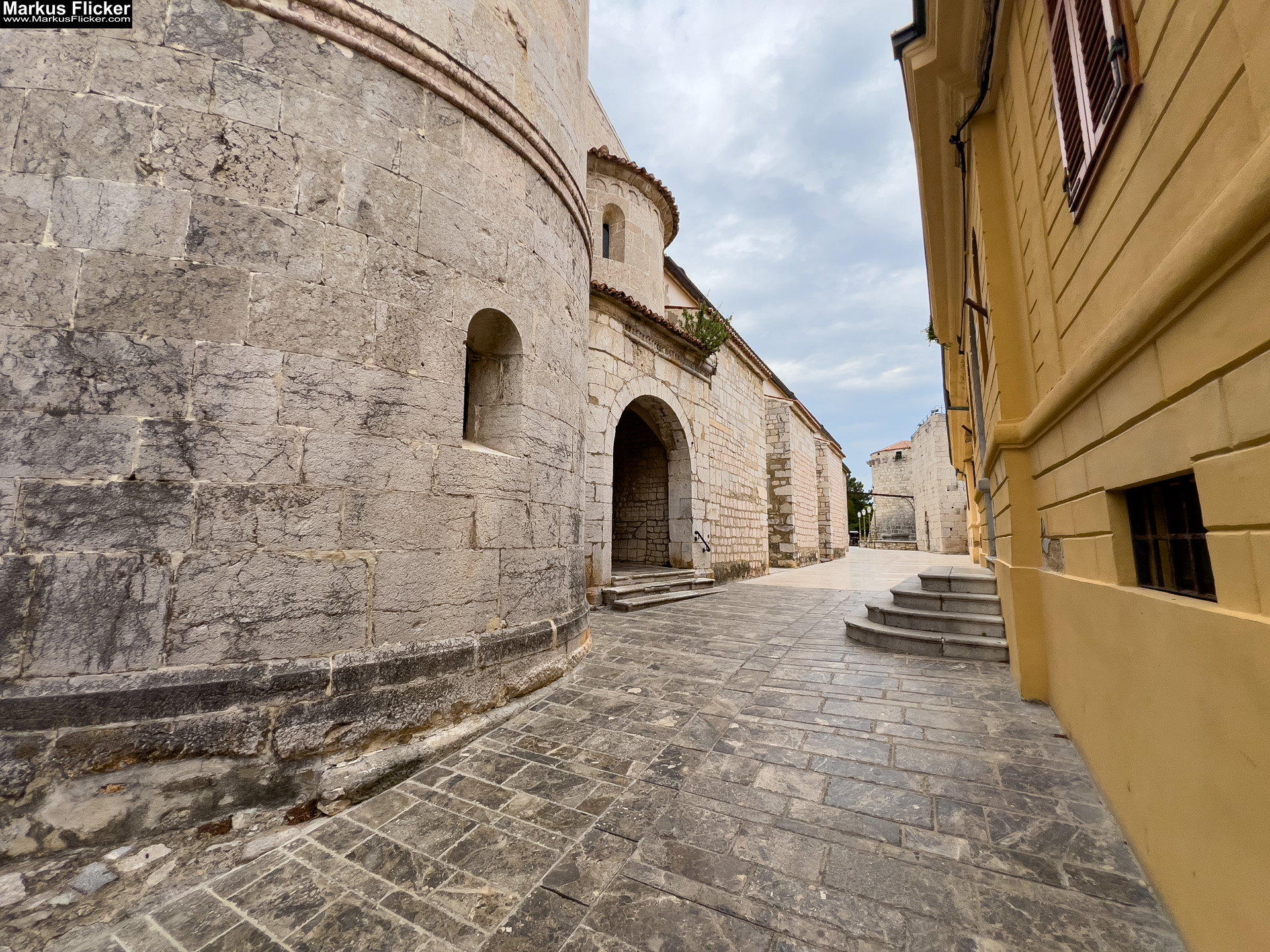 Die Stadt Krk – ein lebendiger Knotenpunkt aus Geschichte, Gegenwart und Zukunft Die Stadt Krk – ein lebendiger Knotenpunkt aus Geschichte, Gegenwart und Zukunft