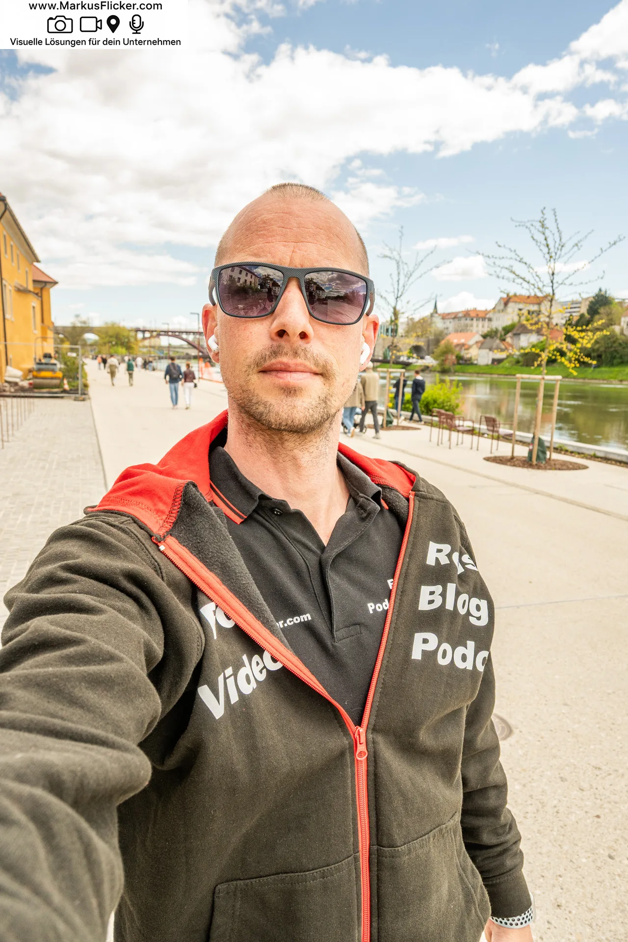 Selfie Portrait mit dem Smartphone. Fotografieren und Filmen mit dem Smartphone: Bessere Fotos und Videos mit dem Handy für Freizeit, Hobby und Business