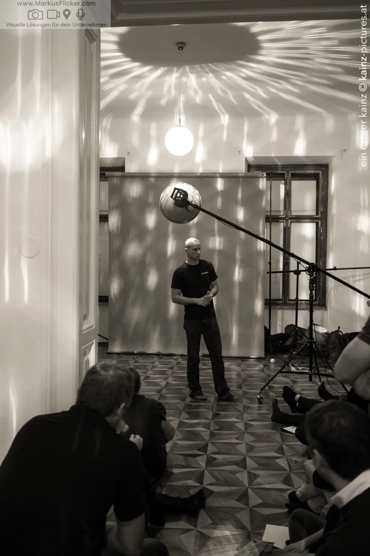 Einstieg in die Peoplefotografie und Modelfotografie – Dein umfassender Leitfaden für erfolgreiche Shootings inkl. 37 praxisnahe Tipps & Tricks Einstieg in die Peoplefotografie und Modelfotografie – Dein umfassender Leitfaden für erfolgreiche Shootings