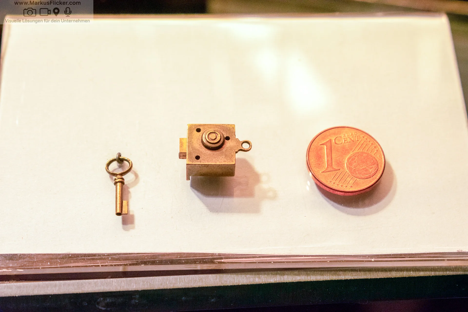 Schell Collection Museum für Schlüssel, Schlösser und Eisenkunstguss Wienerstraße 8010 Graz Schell Collection Museum für Schlüssel, Schlösser und Eisenkunstguss Wiener Straße Graz