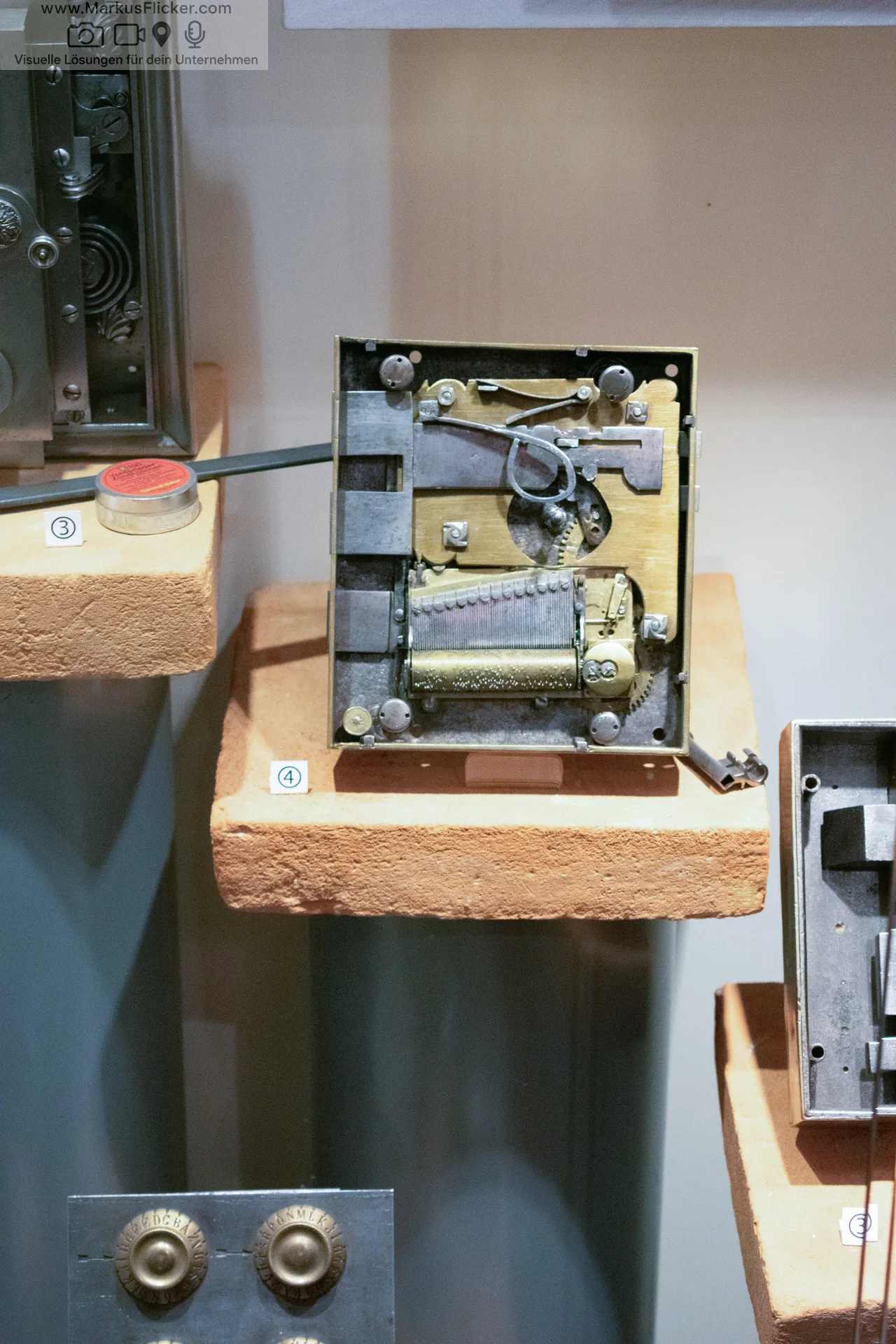 Schell Collection Museum für Schlüssel, Schlösser und Eisenkunstguss Wienerstraße 8010 Graz Schell Collection Museum für Schlüssel, Schlösser und Eisenkunstguss Wiener Straße Graz